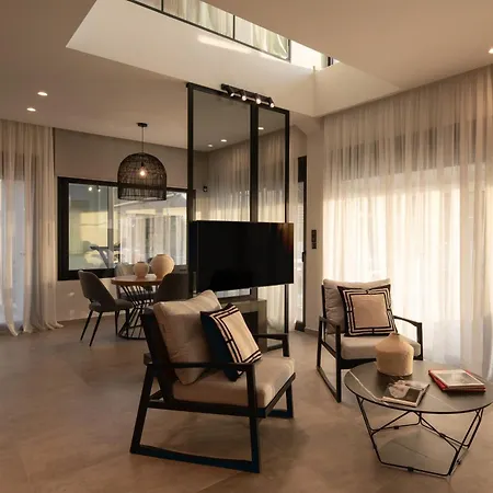 Estellar Villas, 50meters From The Sea Villa *
