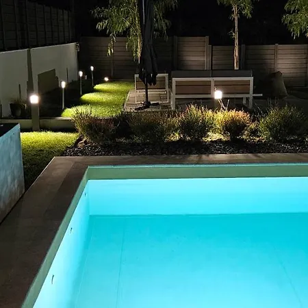 Villa Estellar Villas, 50meters From The Sea