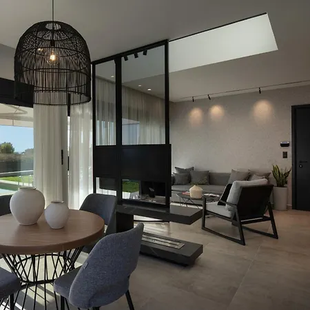Estellar Villas, 50meters From The Sea וילה