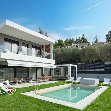 Estellar Villas, 50meters From The Sea 新马尔马拉斯