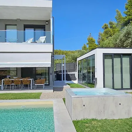 Estellar Villas, 50meters From The Sea Неос-Мармарас