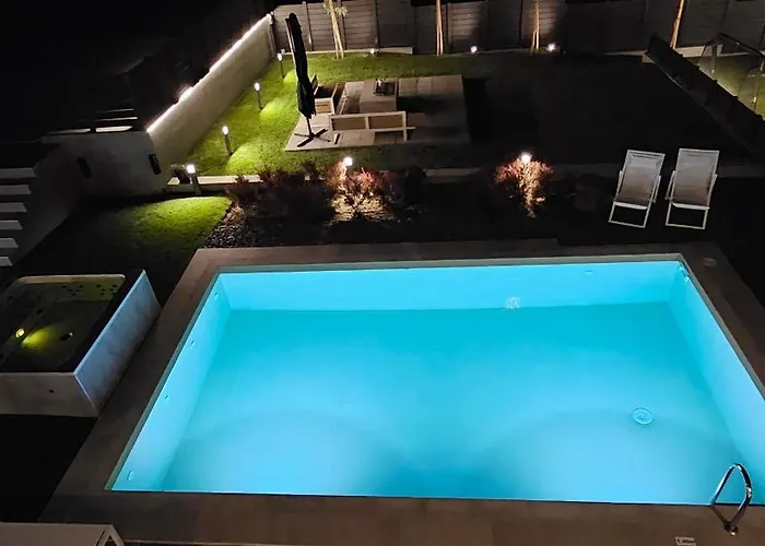 Villa Estellar Villas, 50meters From The Sea