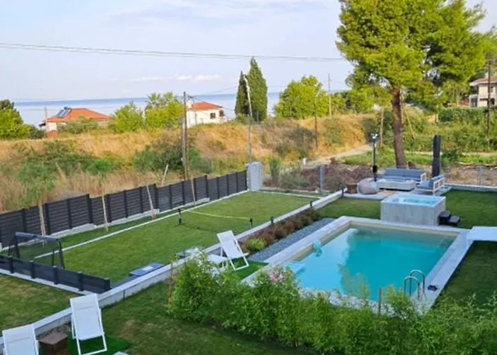 Estellar Villas, 50meters From The Sea Вилла *