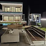 Estellar Villas, 50meters From The Sea *