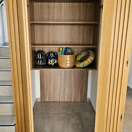 Estellar Villas, 50meters From The Sea * 新马尔马拉斯