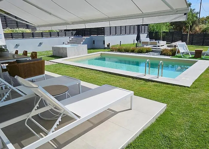 Villa Estellar Villas, 50meters From The Sea *